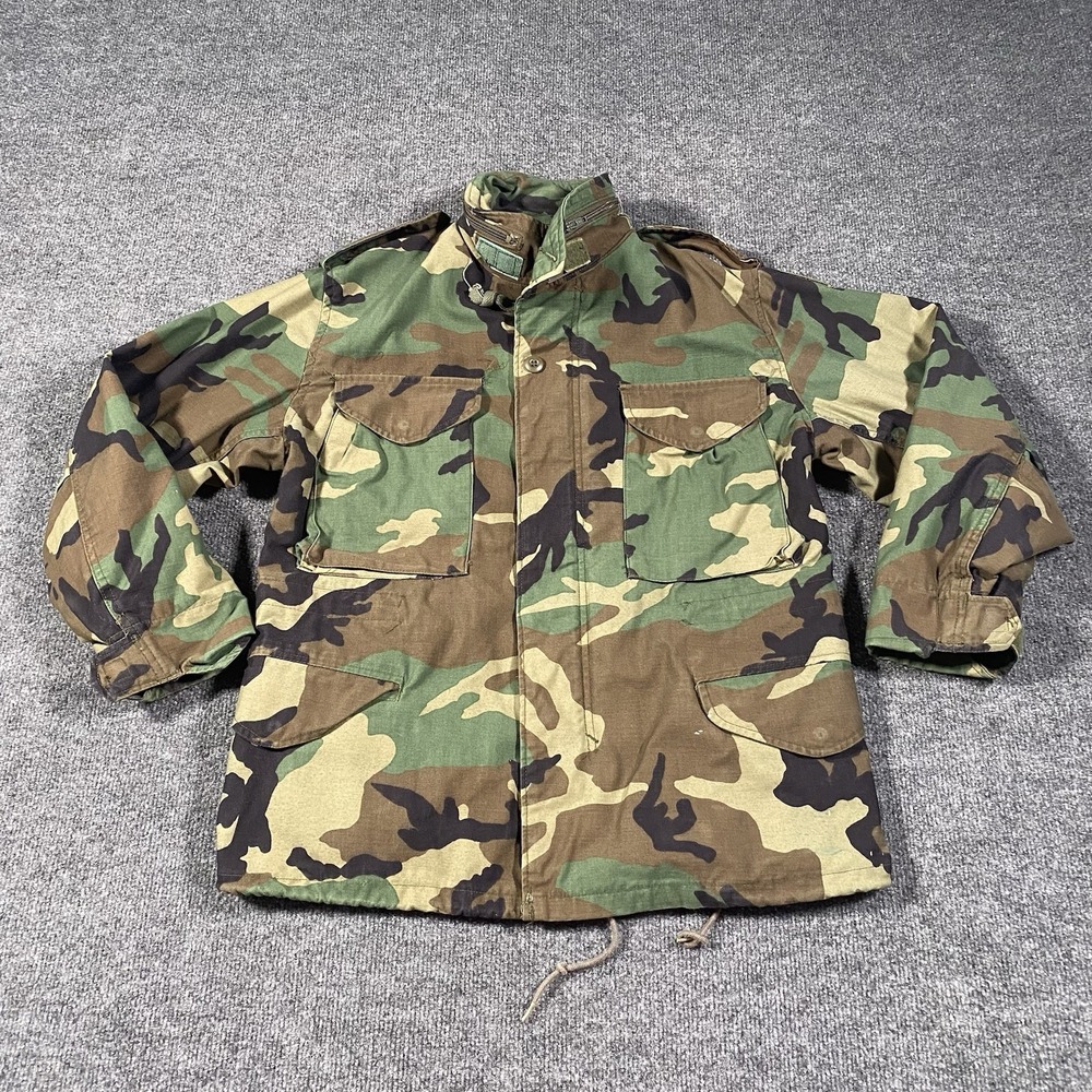 VTG 90s Army Cold Weather Field Coat Mens Small Hooded Woodland Camo Heavy M65